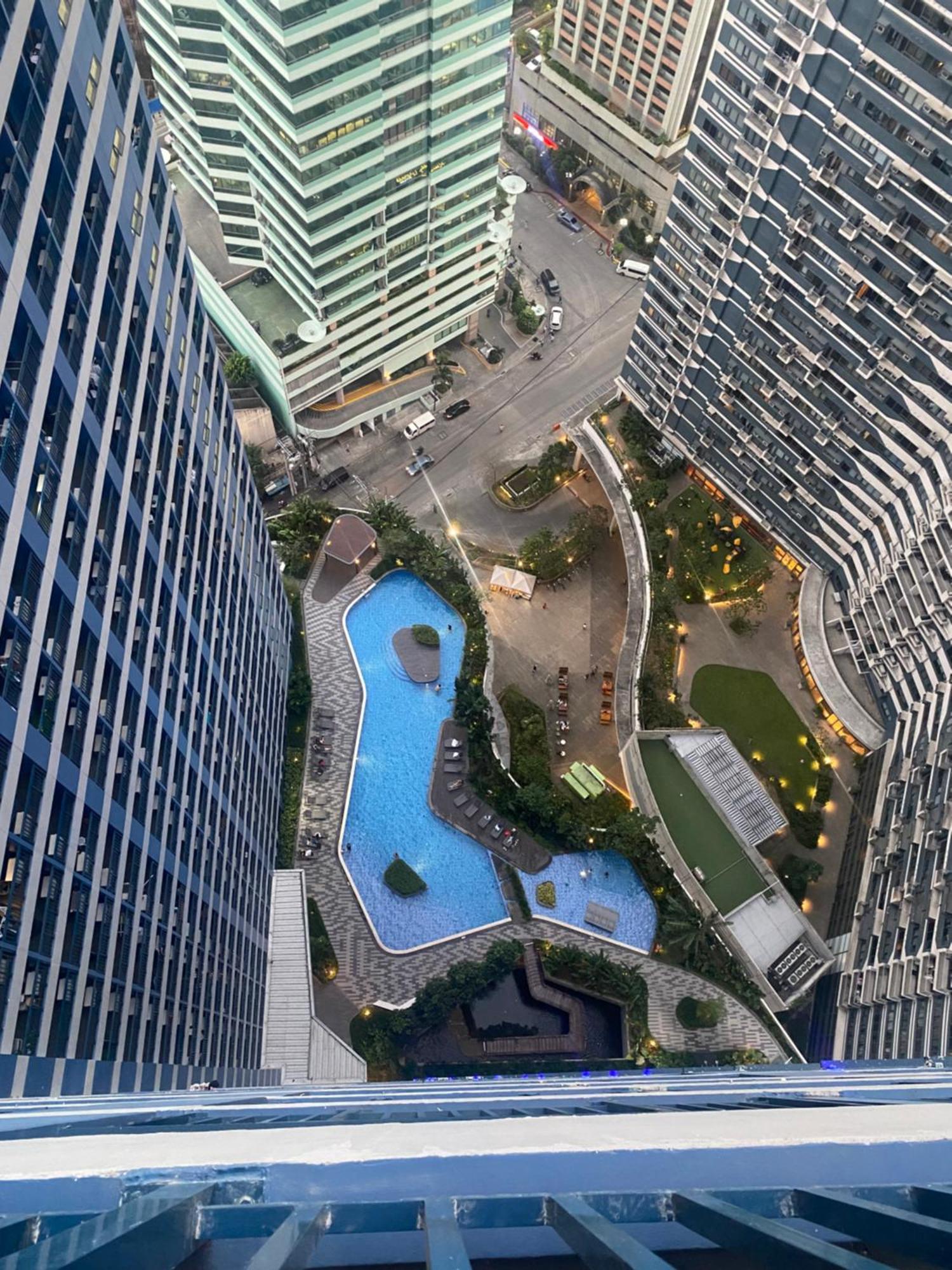 מנילה Frost At Air Residences Makati מראה חיצוני תמונה